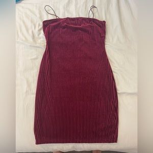 Velvet spaghetti strap bodycon dress